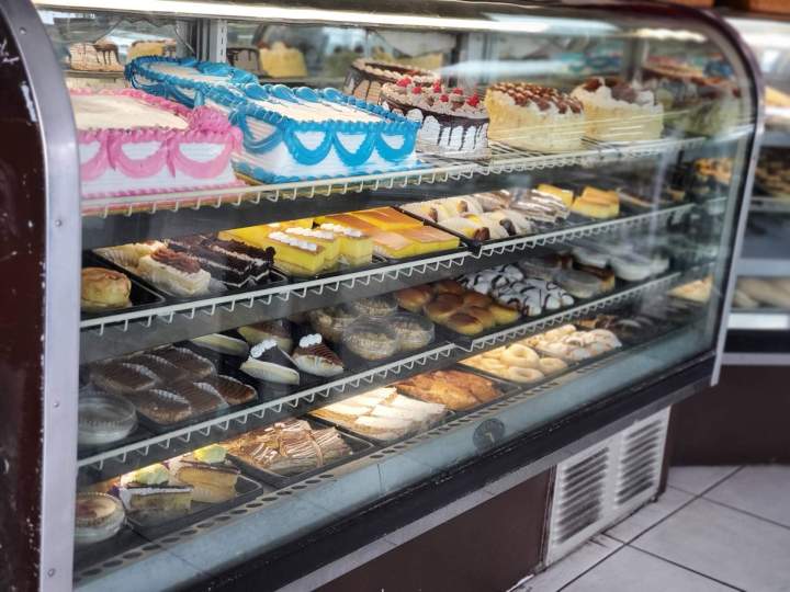 Make Every Birthday Special With Our Delicious, Beautifully Crafted Cakes.