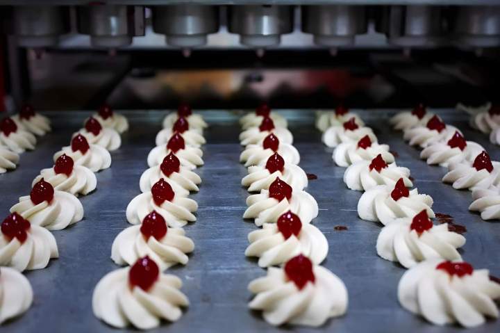 Meringues Virginia Gardens